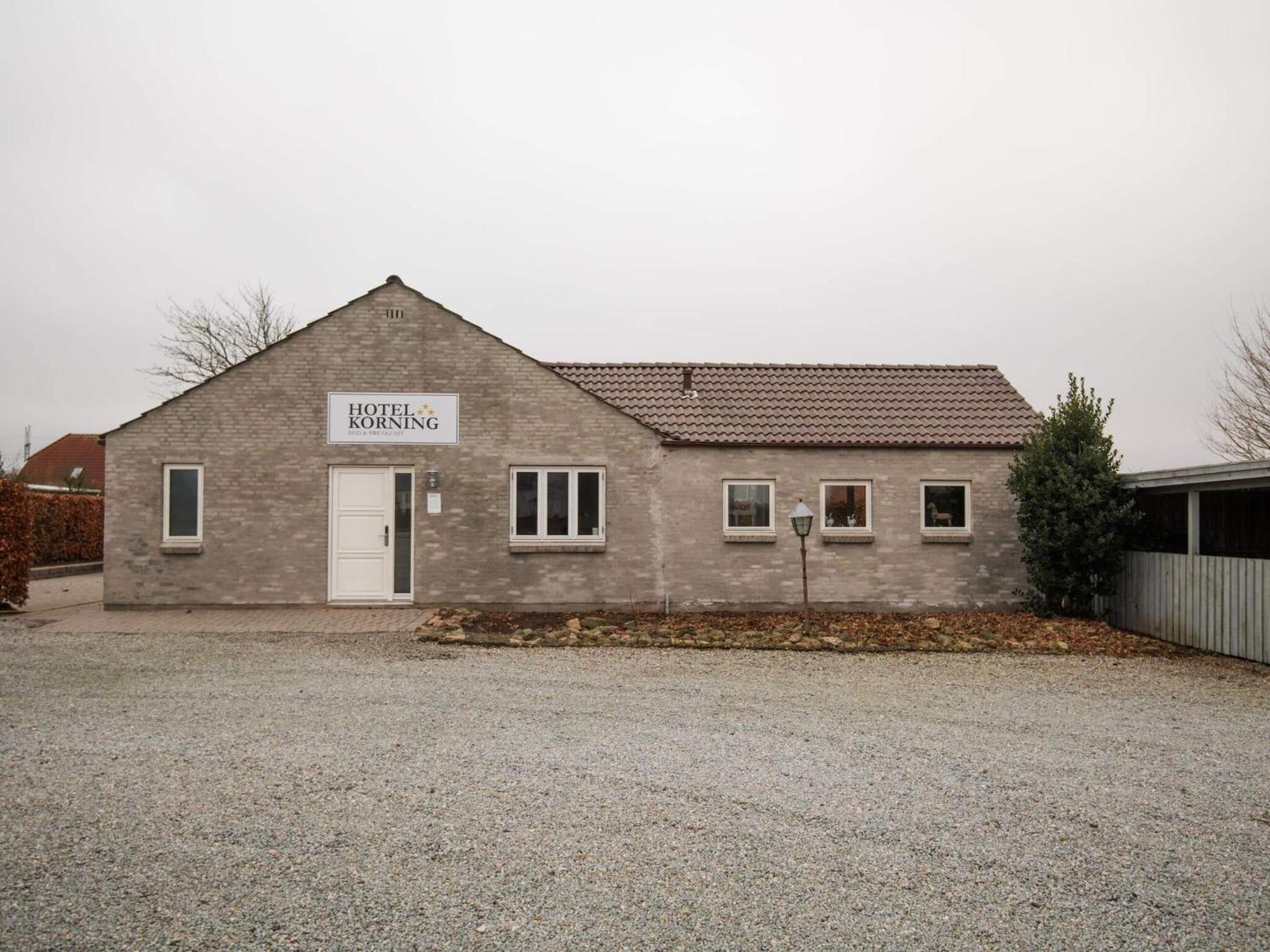 Hotel Korning Exterior photo